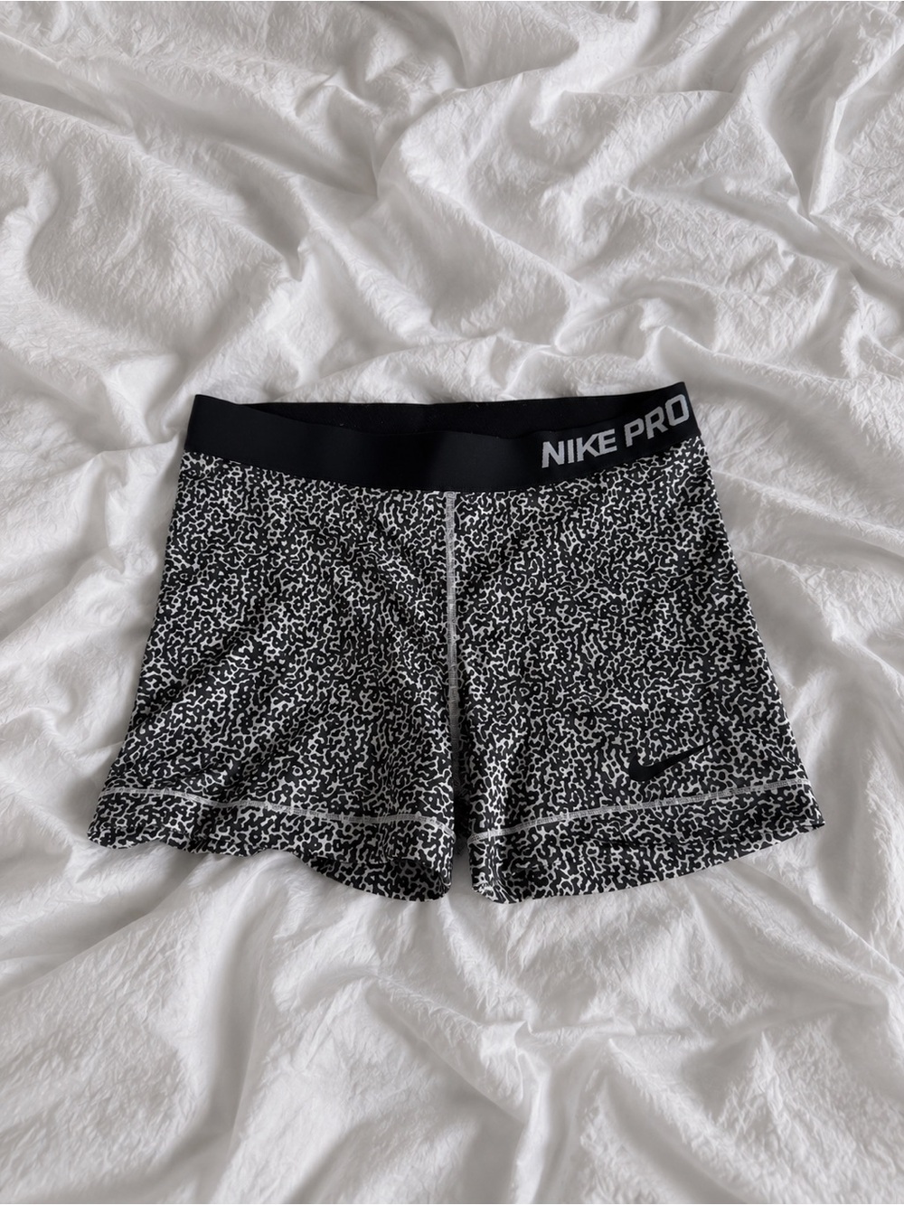 Women's Black & White Printed Performance Shorts